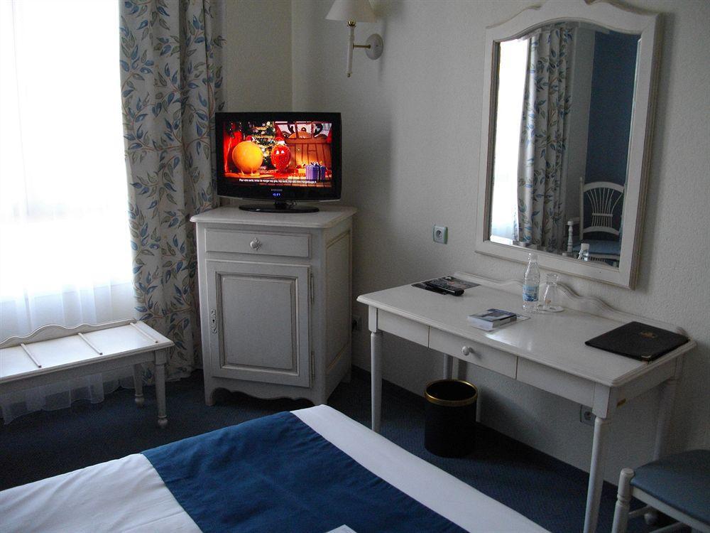 Best Western Hotel Le Sud Manosque Habitación foto