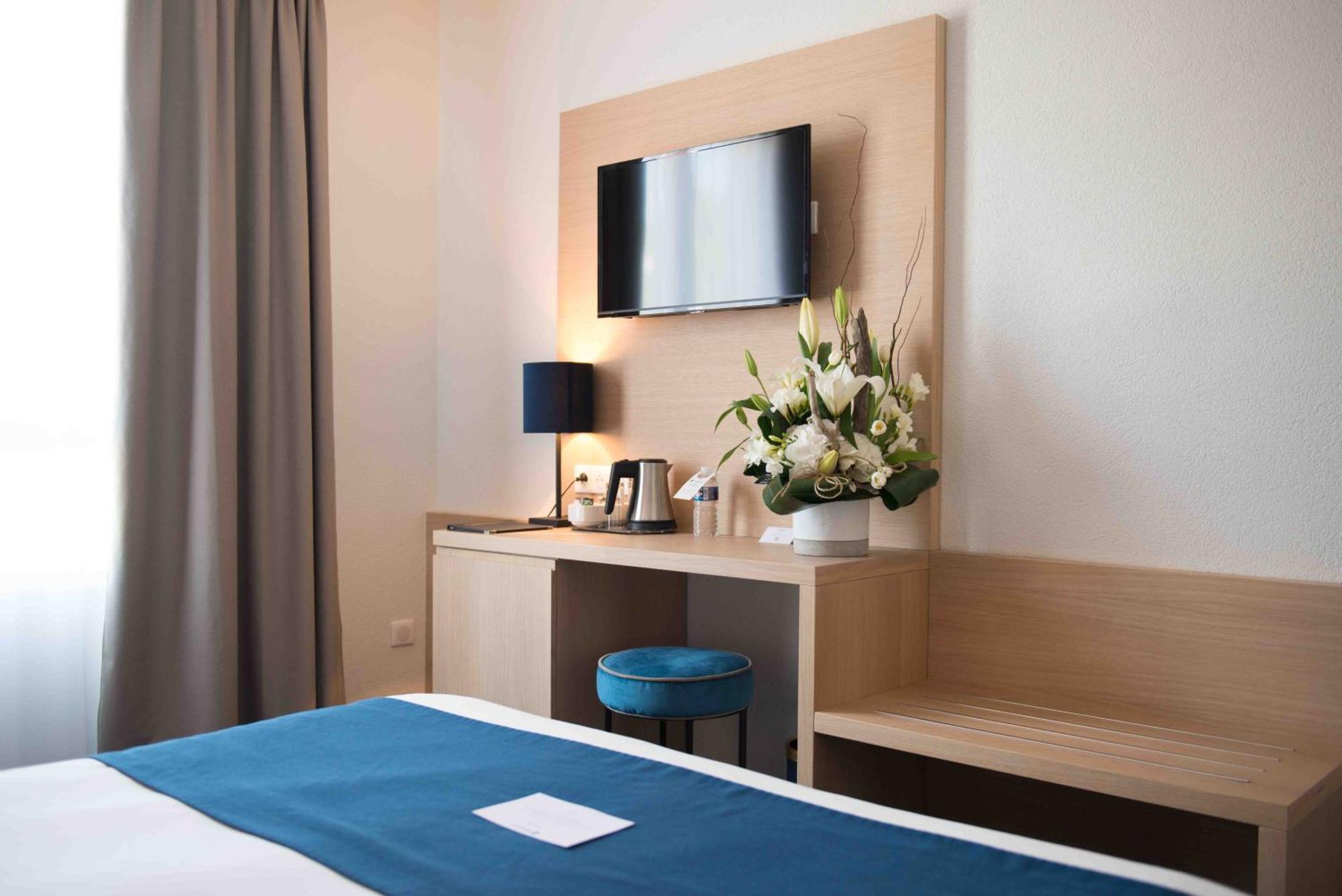 Best Western Hotel Le Sud Manosque Exterior foto