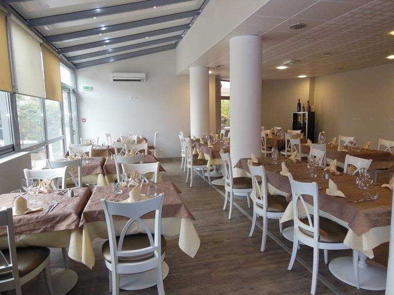 Best Western Hotel Le Sud Manosque Exterior foto